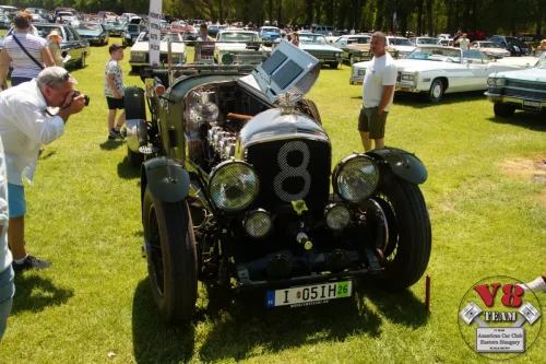2026-06-Cadillac-01