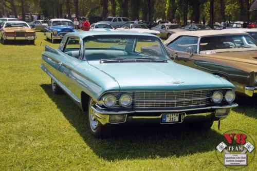 2026-06-Cadillac-09