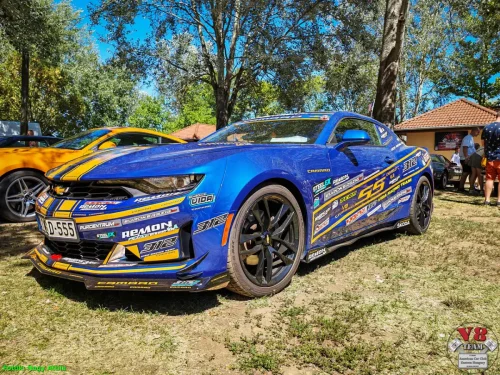 4-V8 Team Levelek