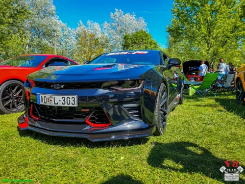 4-V8 Team Levelek